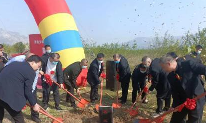 封闭式文武学校招女生的